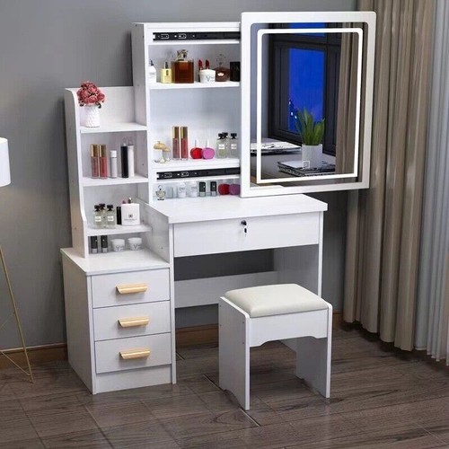 Dressing table with - dressing, drawers